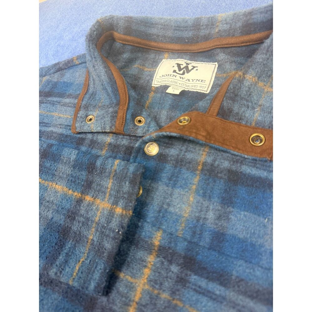 John Wayne Timeless Classic Plaid Fleece Snap Pullover Size L